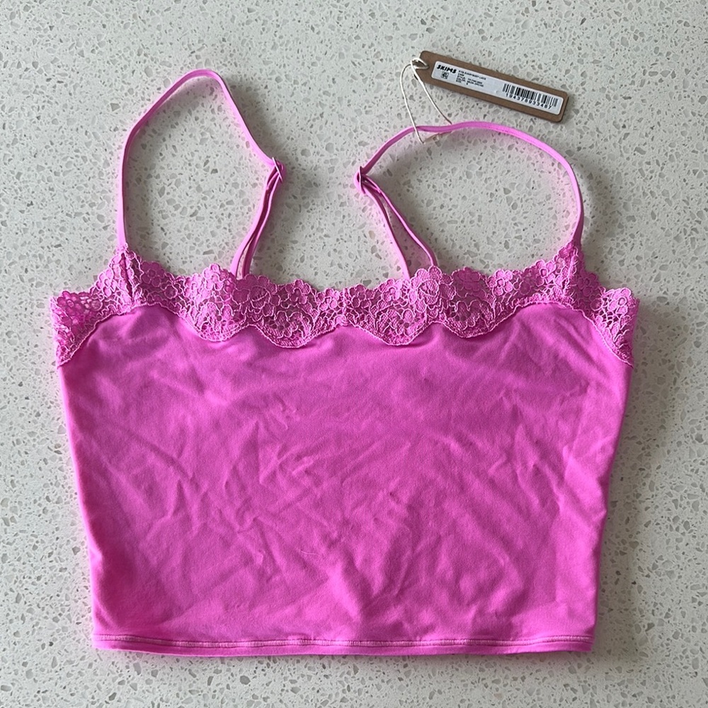 SKIMS Pink Lace Trim Crop Top